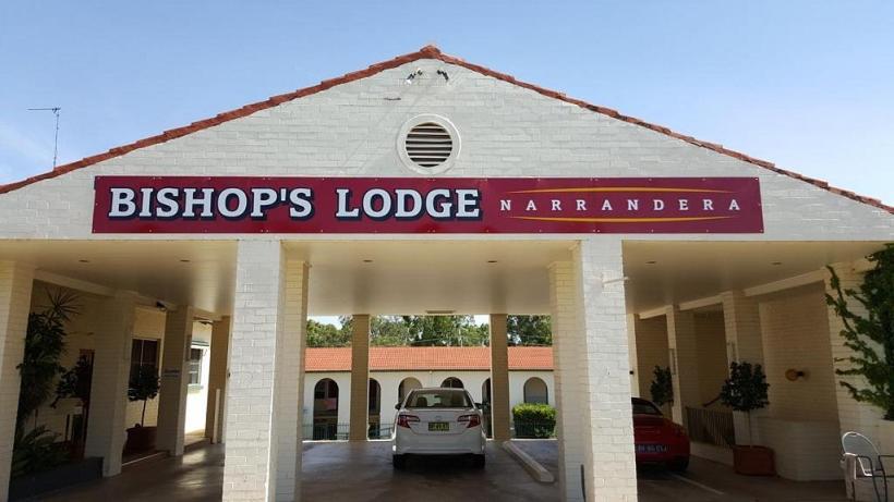 Bishops Lodge Narrandera Exterior photo